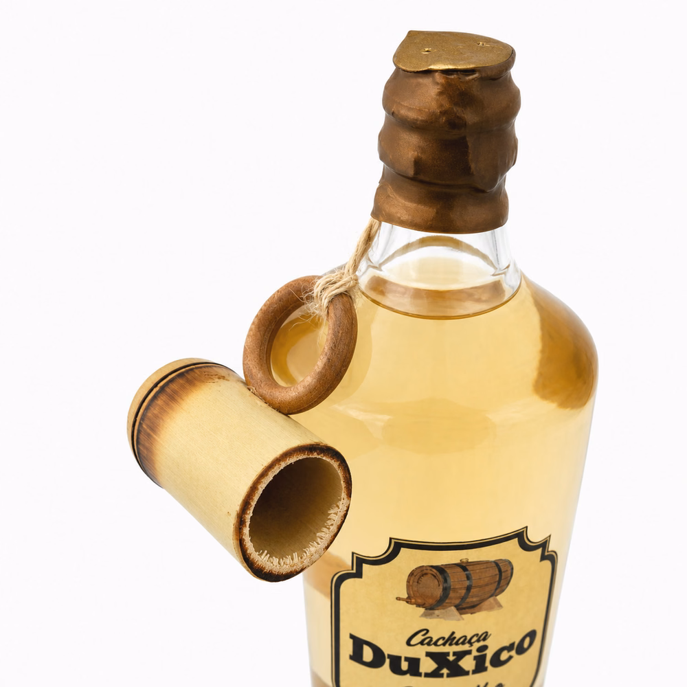 Cachaça DuXico Carvalho com Copa de Bambu Jacutinga-MG 38% Vol. 900ml - cachaça artesanal carvalho Jacutinga MG copa bambu presente - foto 4